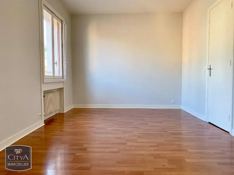 Photo 1 Appartement 1 pièce 24.49m²