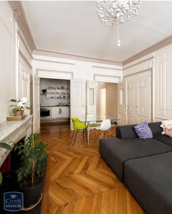 Photo 1 Appartement 4 pièces 95.8m²