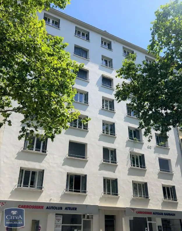 Photo 1 Appartement 1 pièce 30.99m²