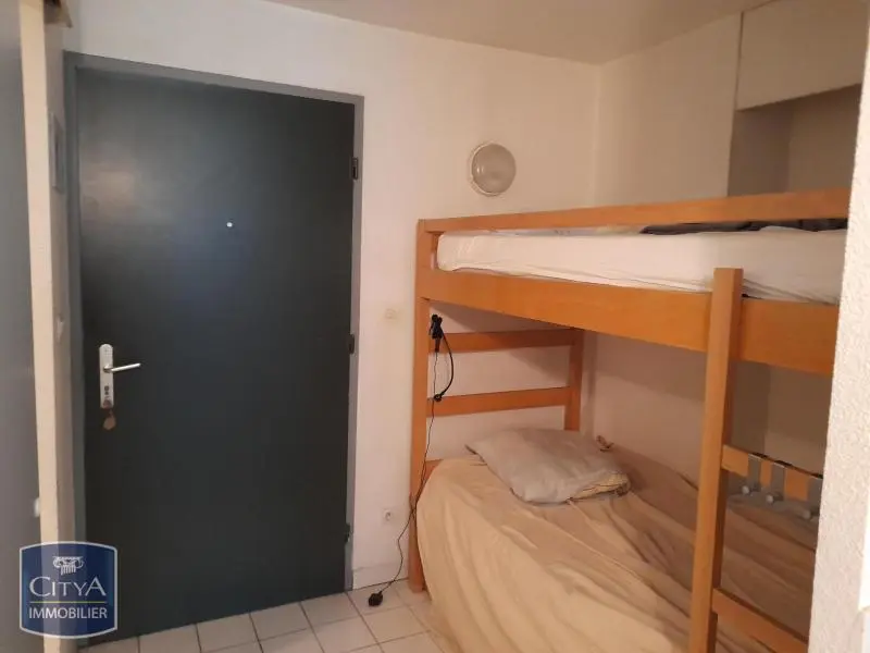 Photo 1 Appartement 1 pièce 20.49m²
