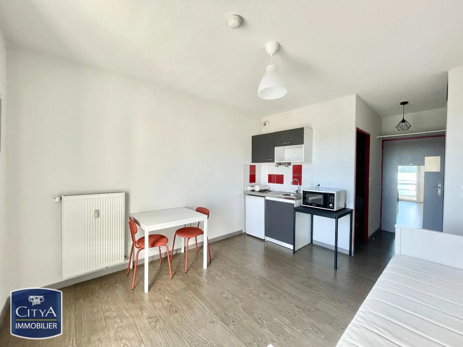 Photo 3 Appartement 1 pièce 19.6m²
