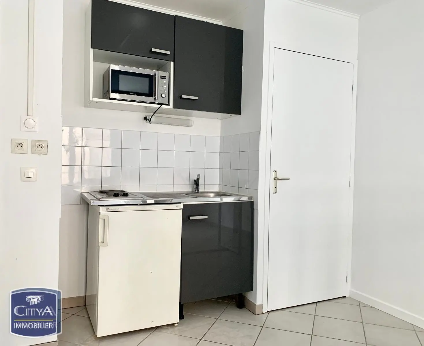Photo 3 Appartement 1 pièce 29.57m²