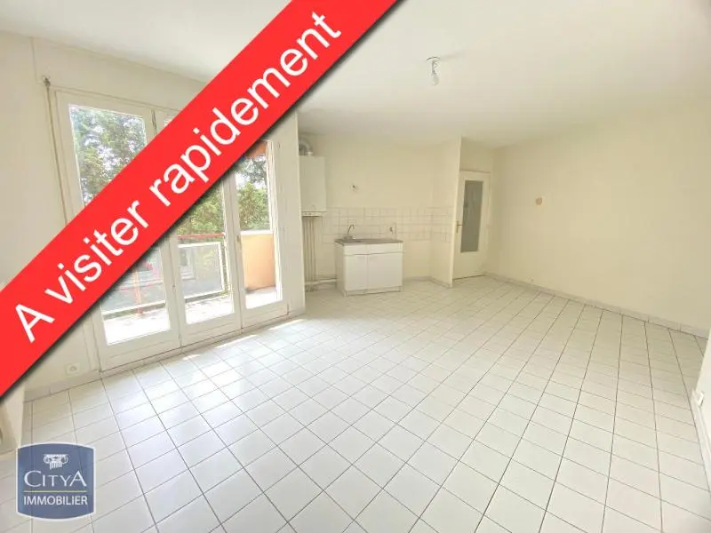 Photo 1 Appartement 1 pièce 31.02m²