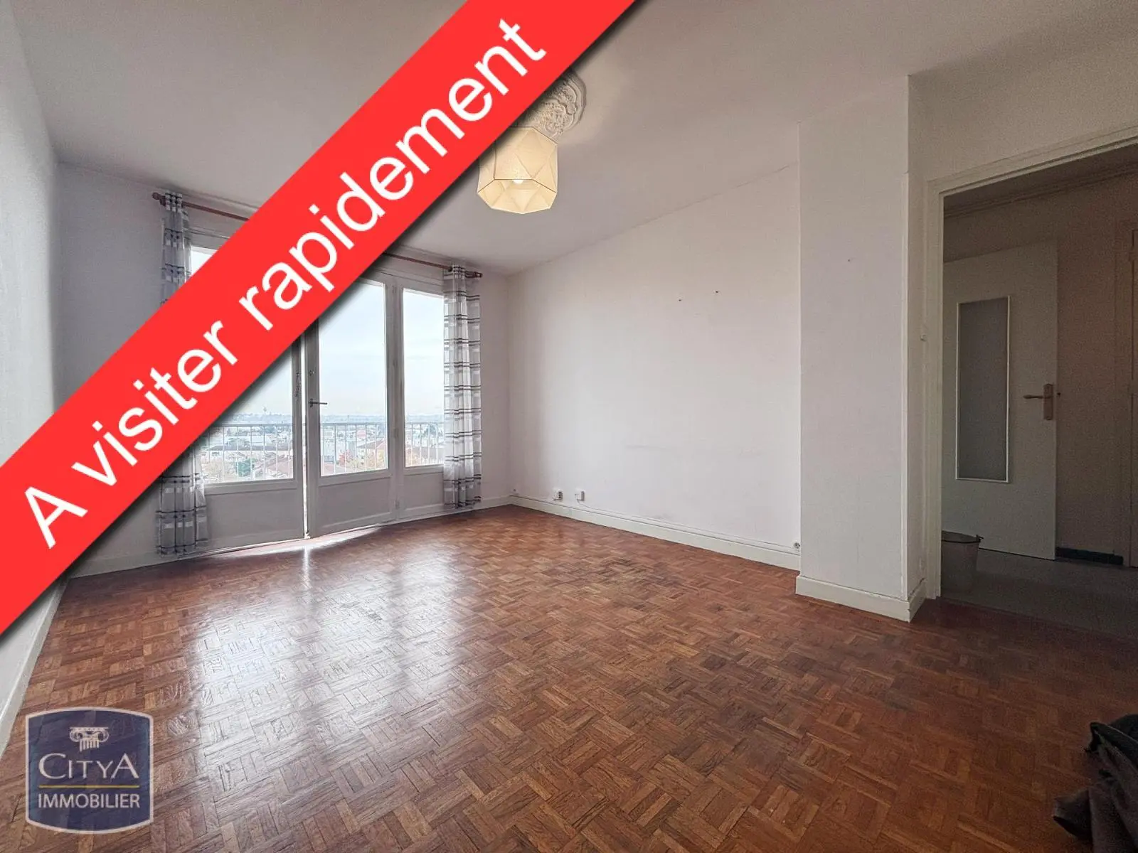 Photo 1 Appartement 3 pièces 55.39m²