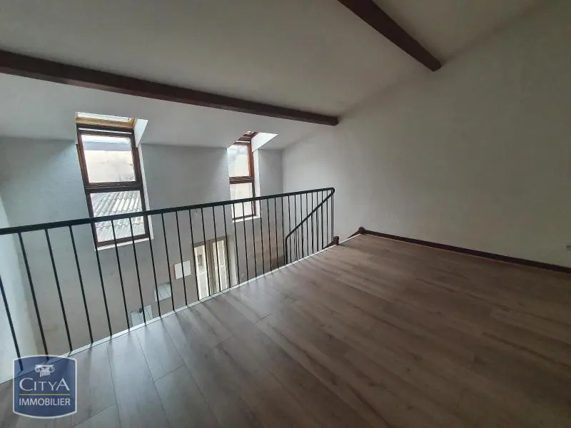 Photo 1 Appartement 1 pièce 37.27m²