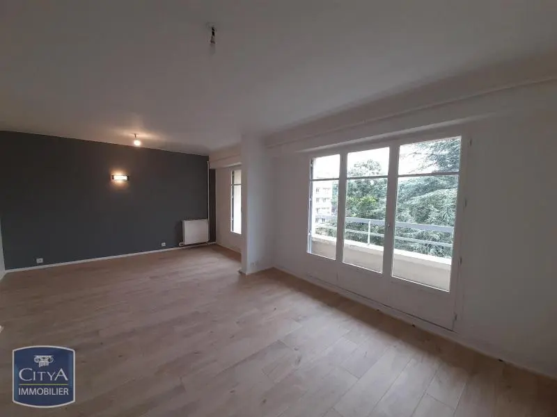 Photo 2 Appartement 4 pièces 78.2m²
