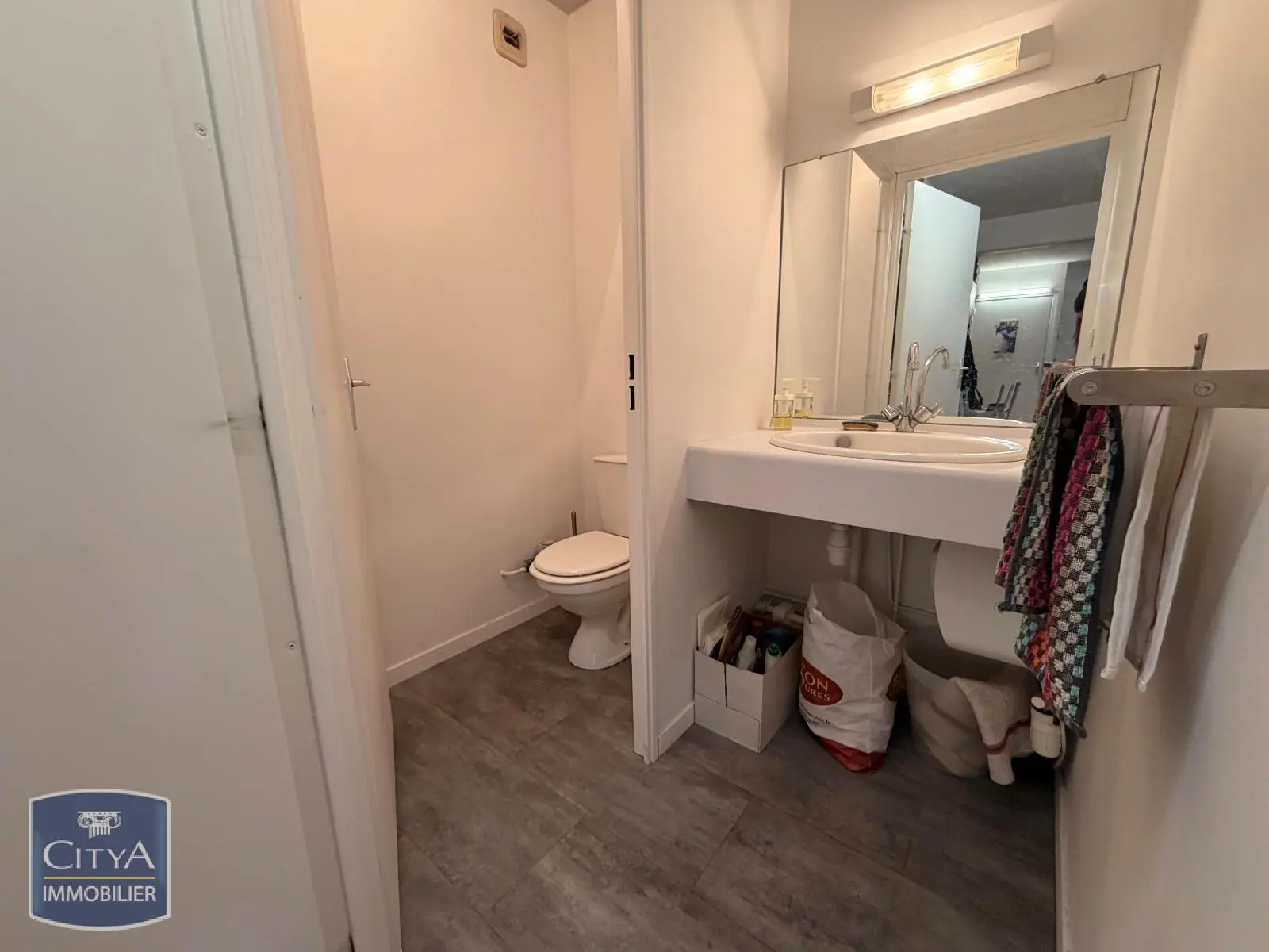 Photo 5 Local Professionnel 1 pièce 47m²