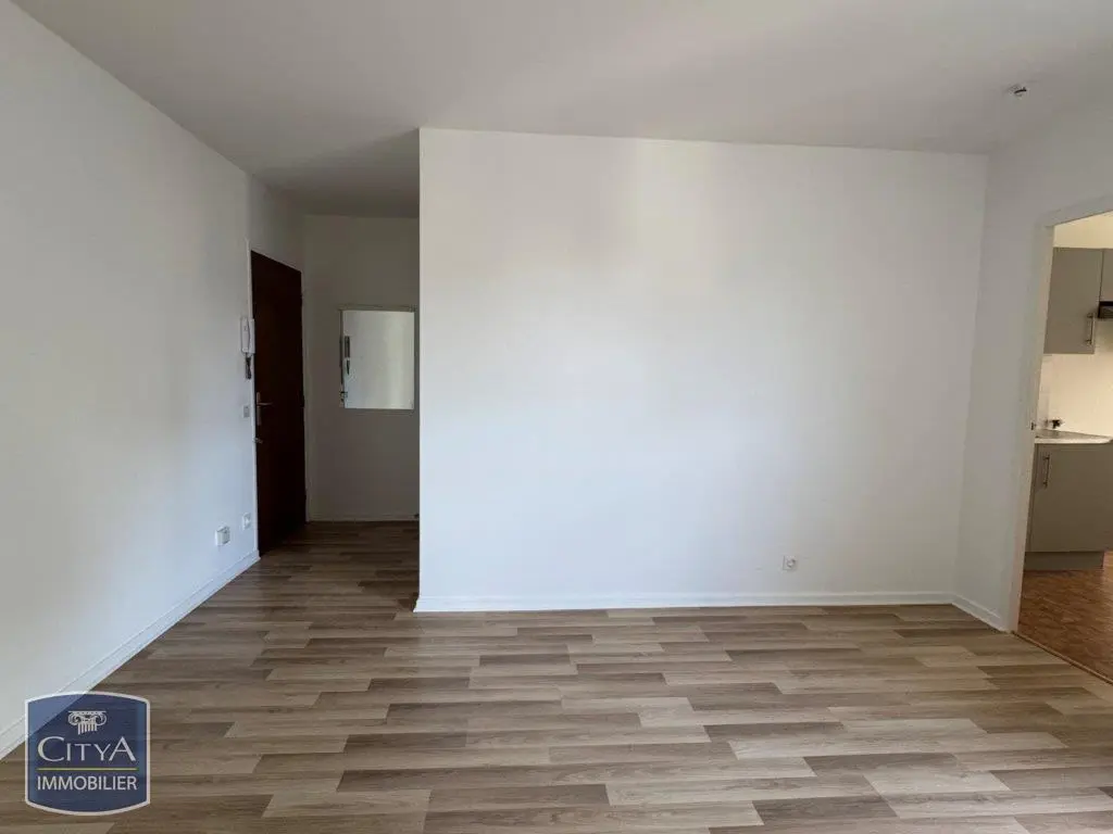 Photo 4 Appartement 1 pièce 31.45m²