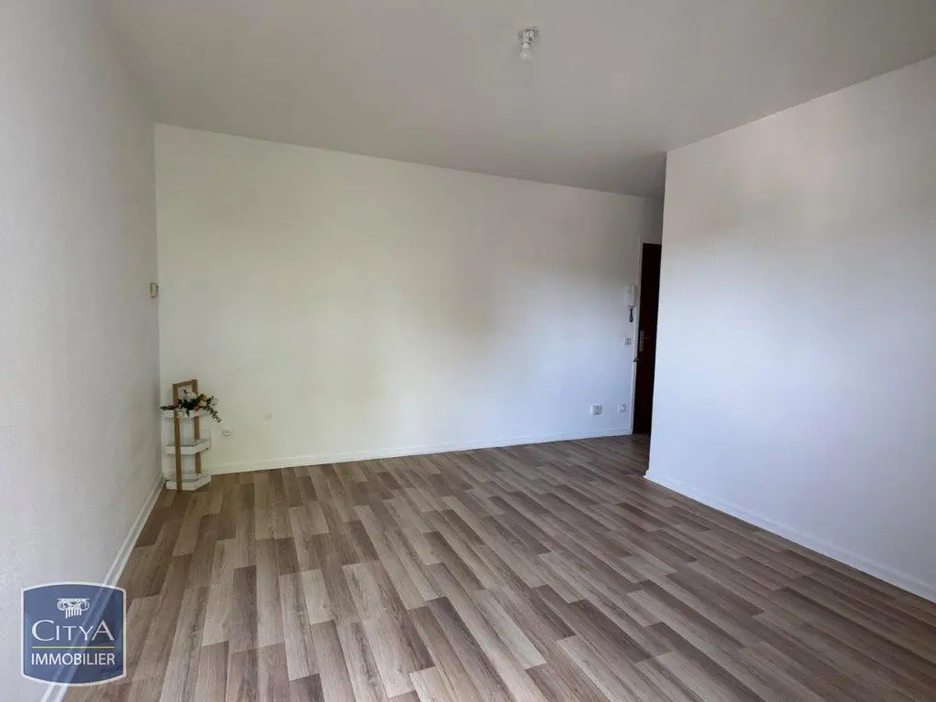 Photo 3 Appartement 1 pièce 31.45m²