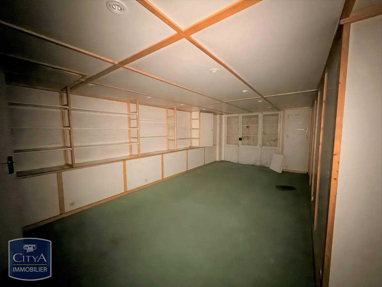 Photo 12 Local Commercial