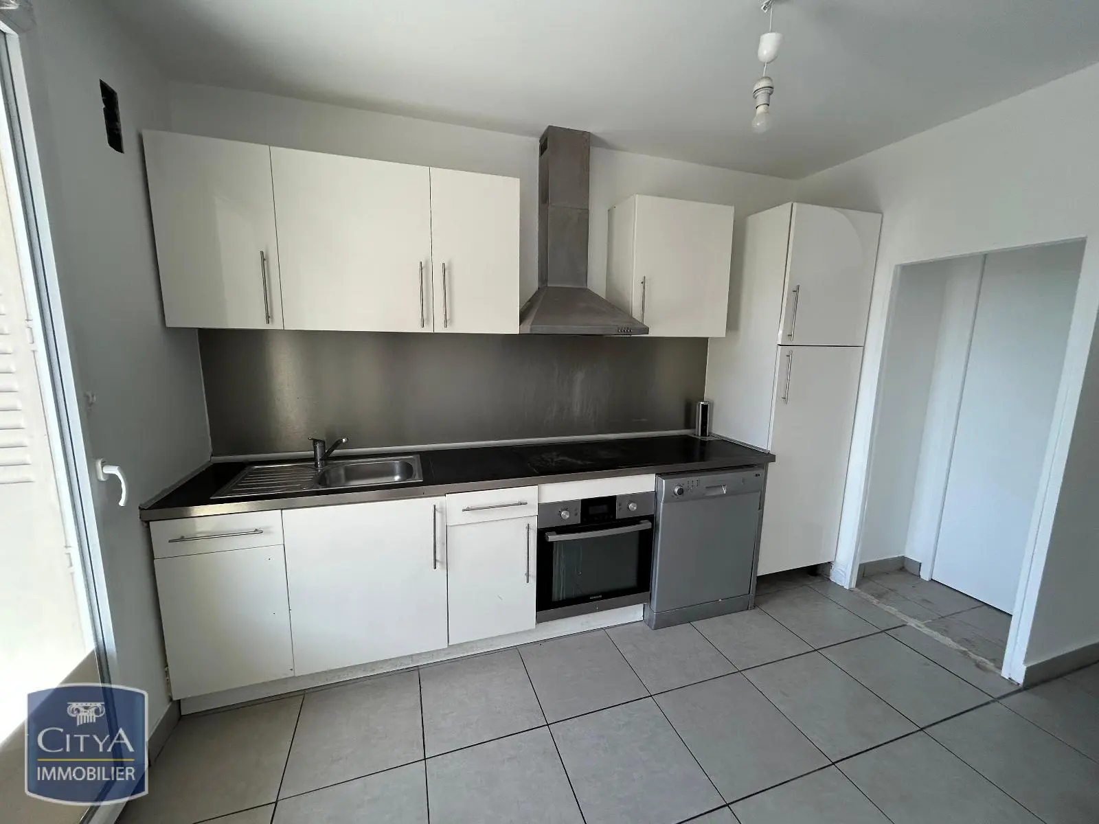 Photo 3 Appartement 4 pièces 82.75m²