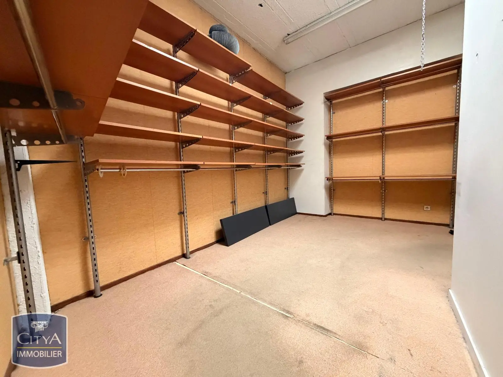 Photo 7 Local Commercial