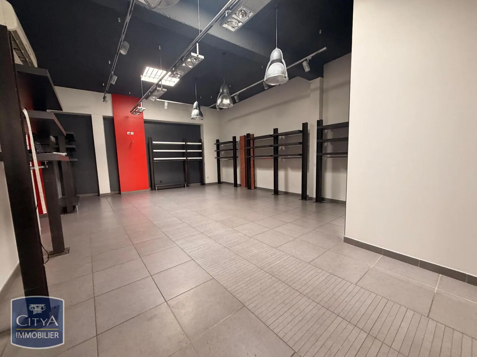 Photo 6 Local Commercial