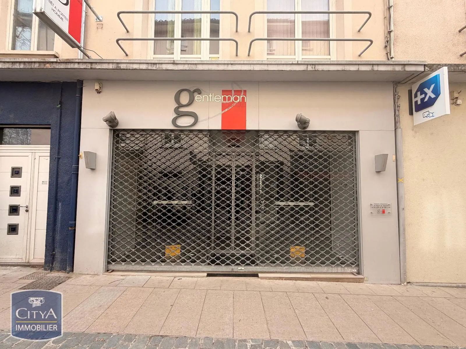 Photo 1 Local Commercial