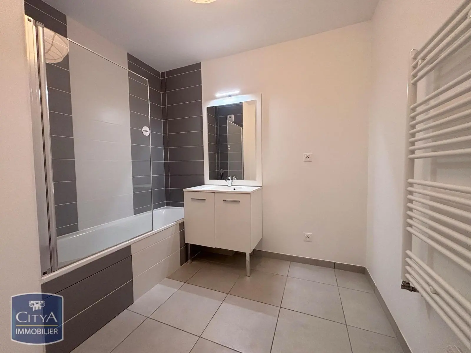 Photo 9 Appartement 4 pièces 97.77m²