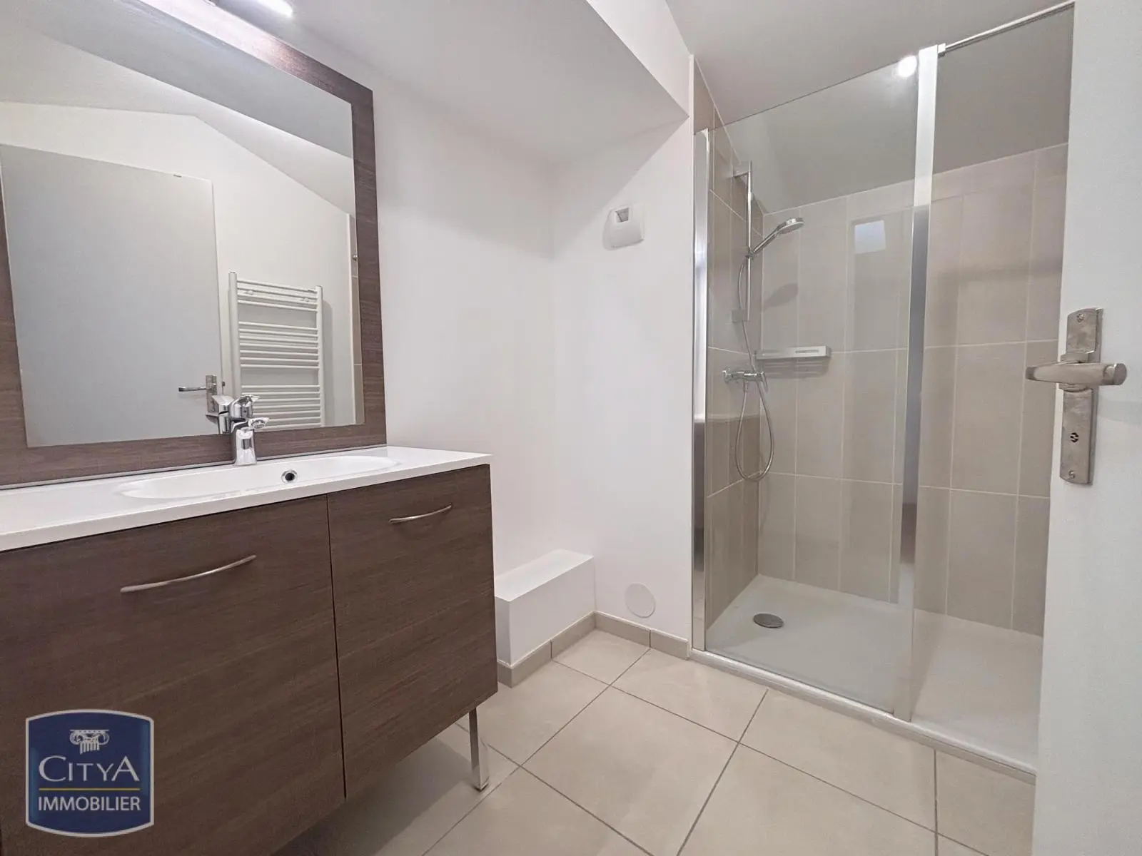 Photo 14 Appartement 4 pièces 97.77m²