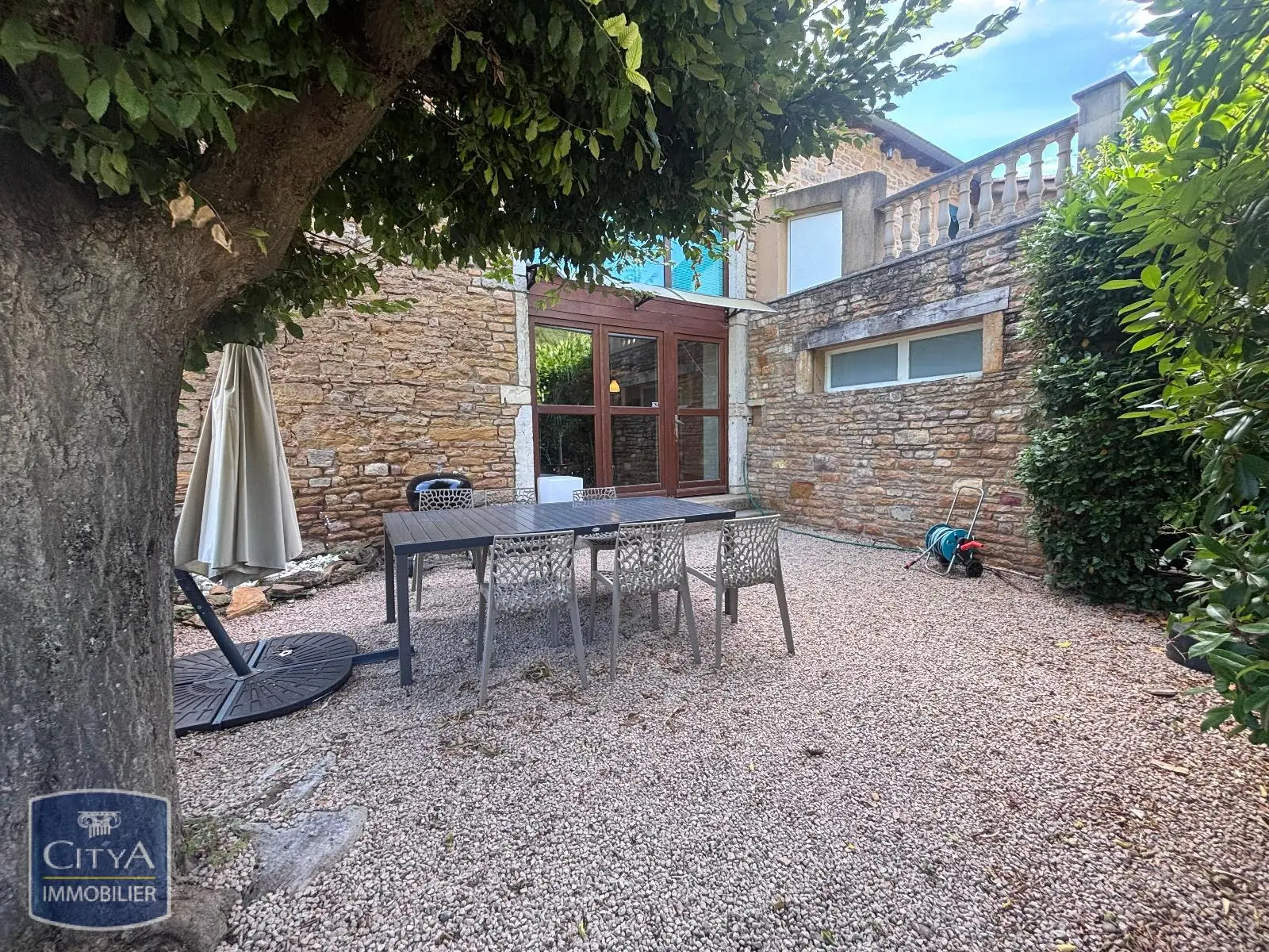 Photo 1 Maison 4 pièces 120.65m²