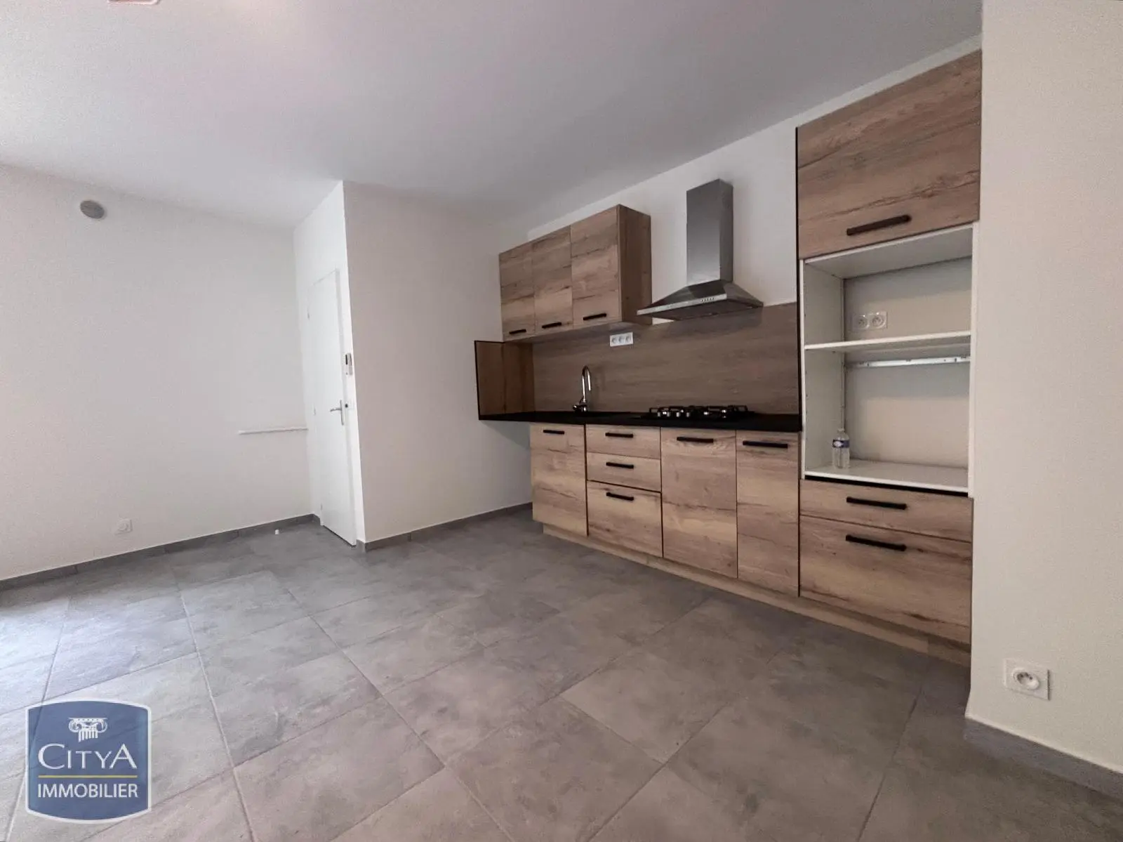 Photo 8 Maison 4 pièces 126.28m²
