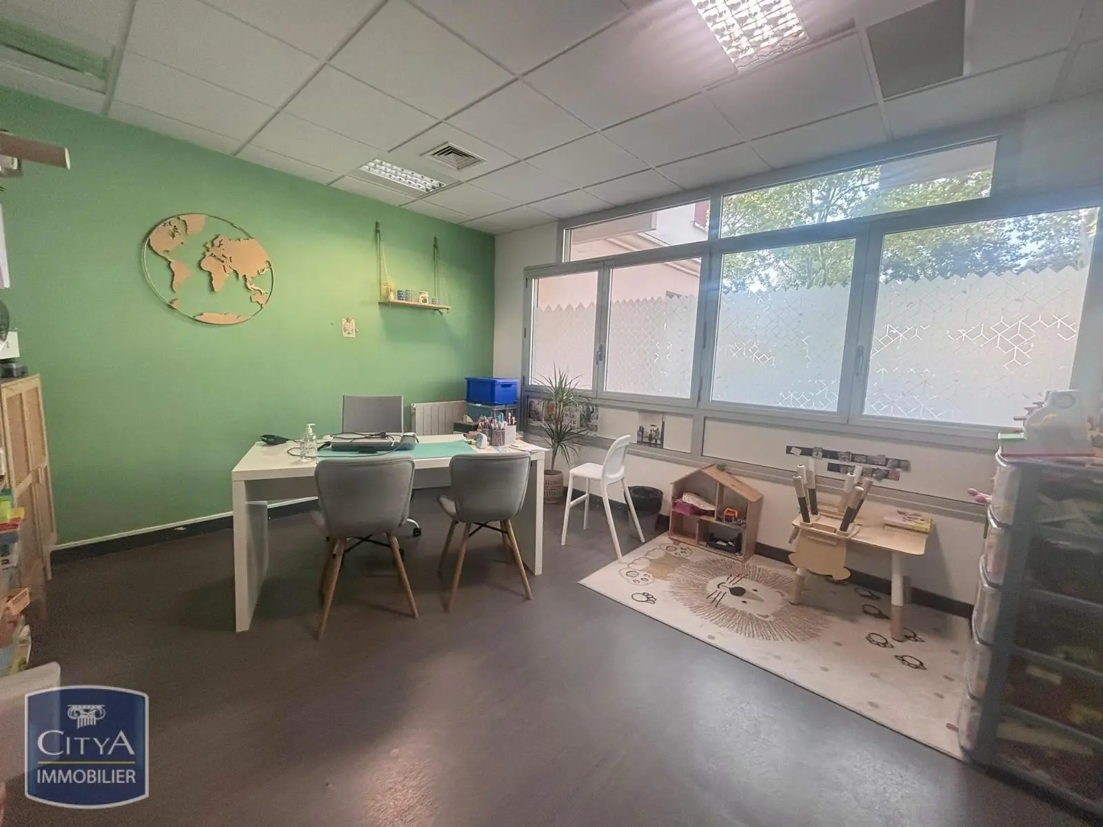 Photo 3 Local Commercial 110m²
