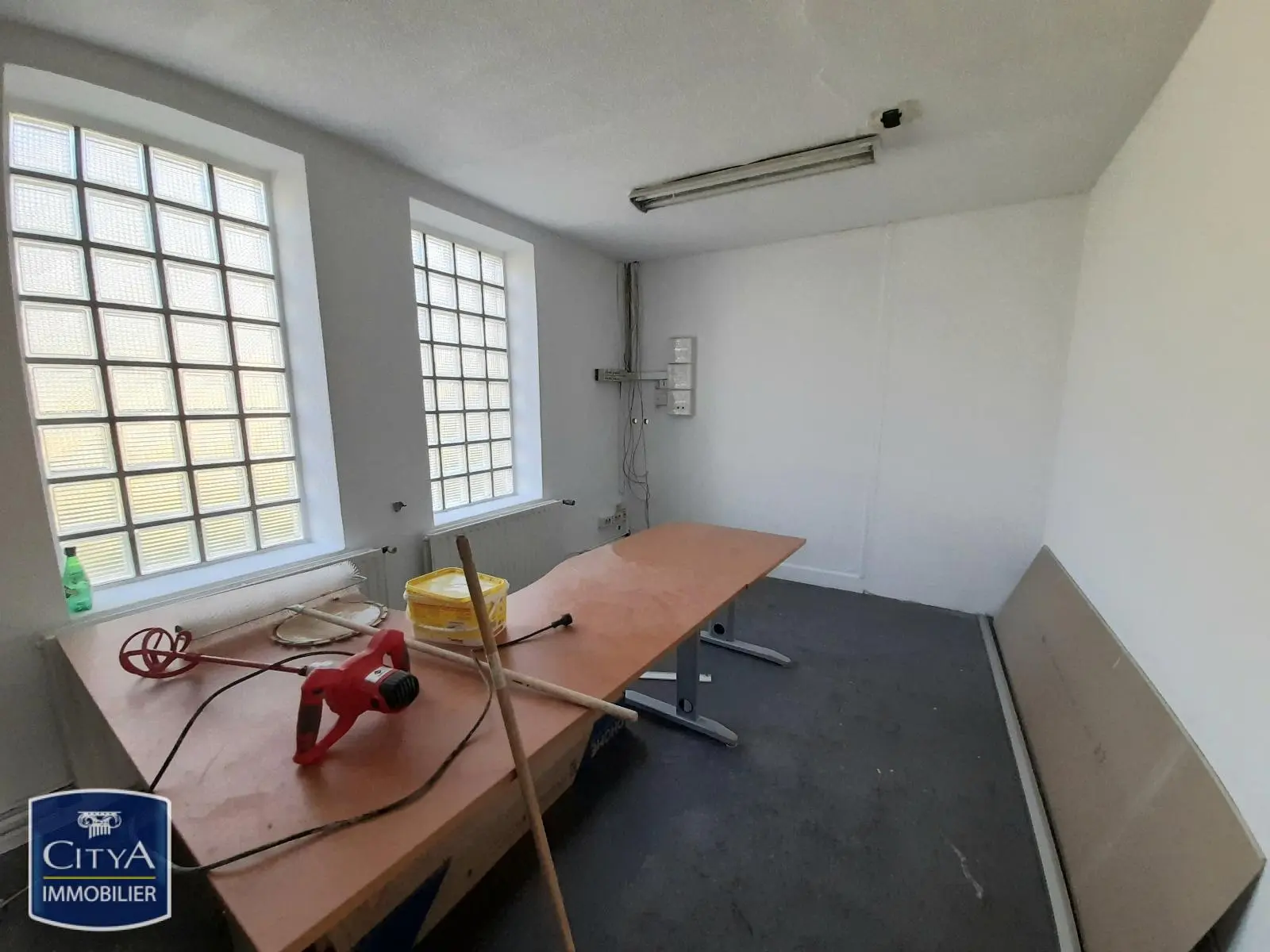 Photo 2 Local Commercial 103.5m²