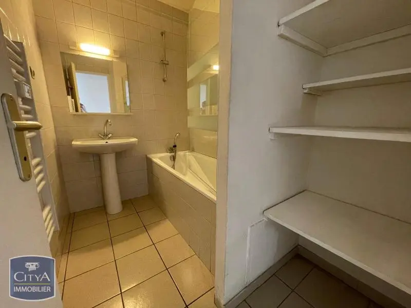 Photo 5 appartement Neuville-sur-Saône