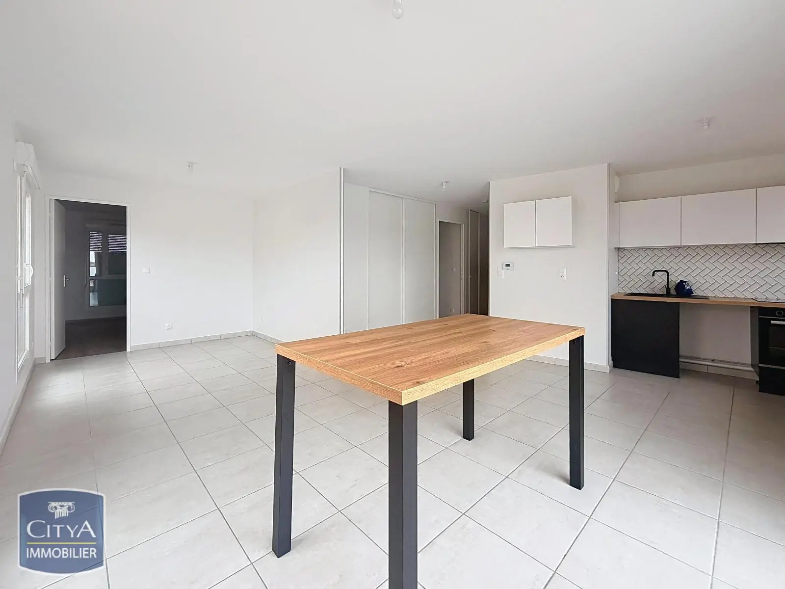 Photo 3 Appartement 4 pièces 82.01m²