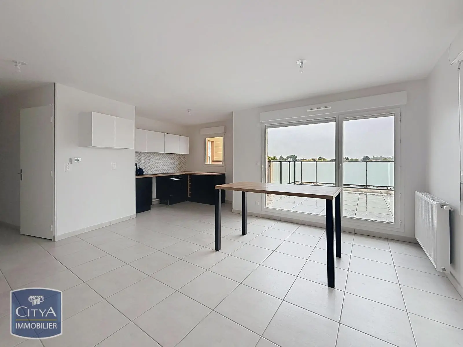 Photo 1 Appartement 4 pièces 82.01m²