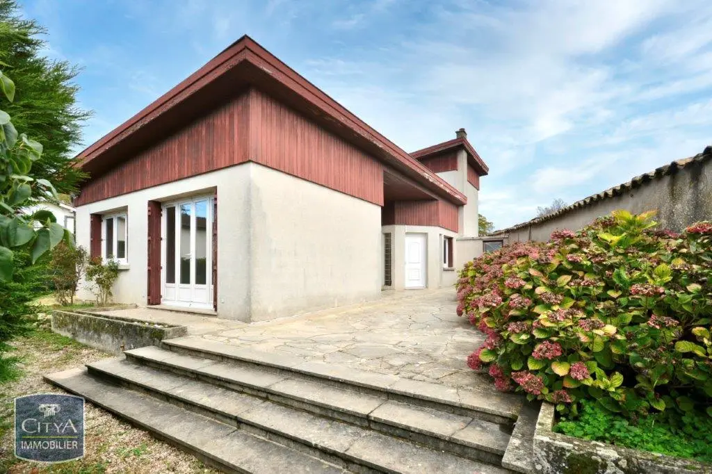 Photo 2 Maison 4 pièces 90m²