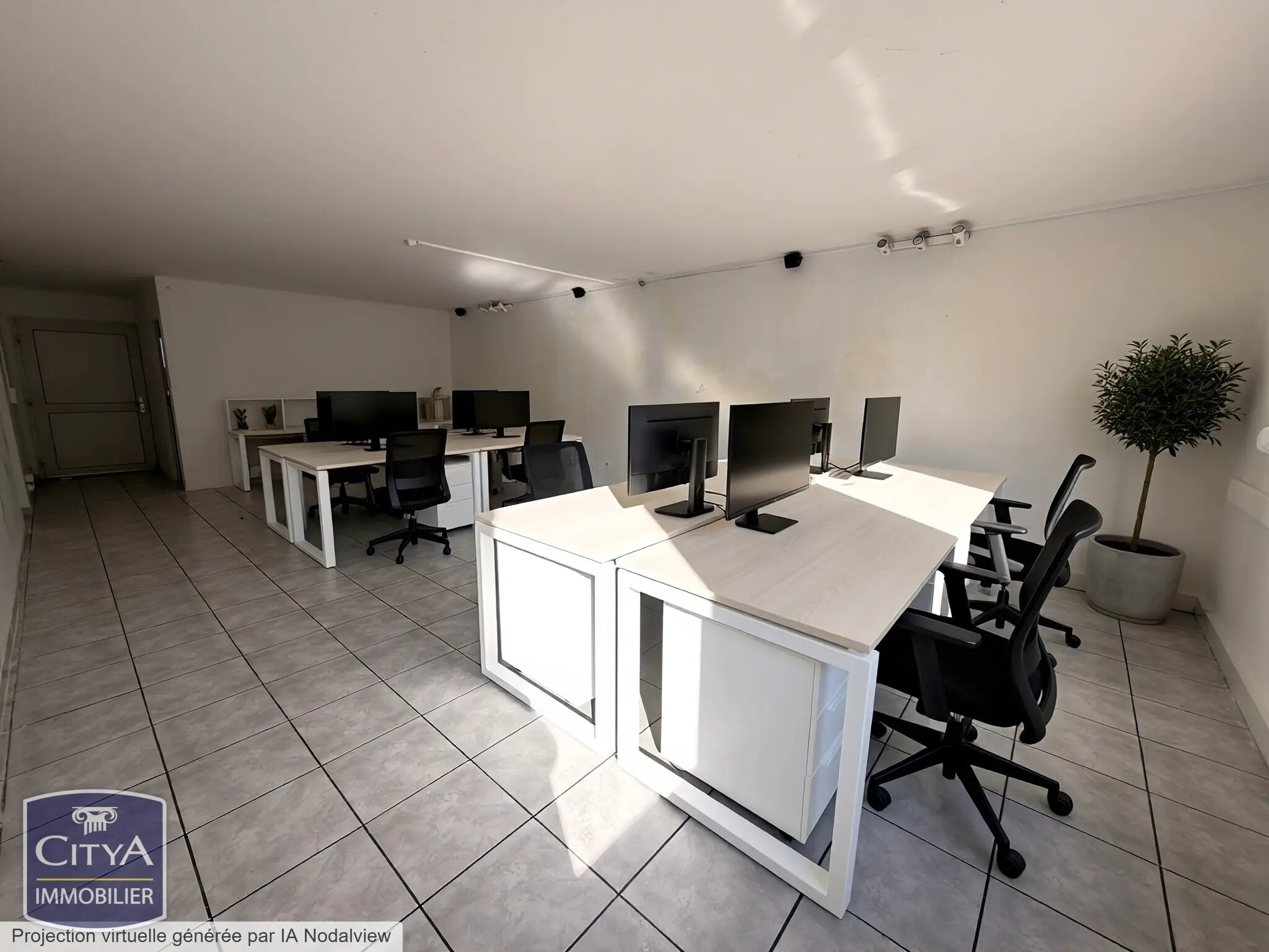 Photo 3 Local Commercial 112m²