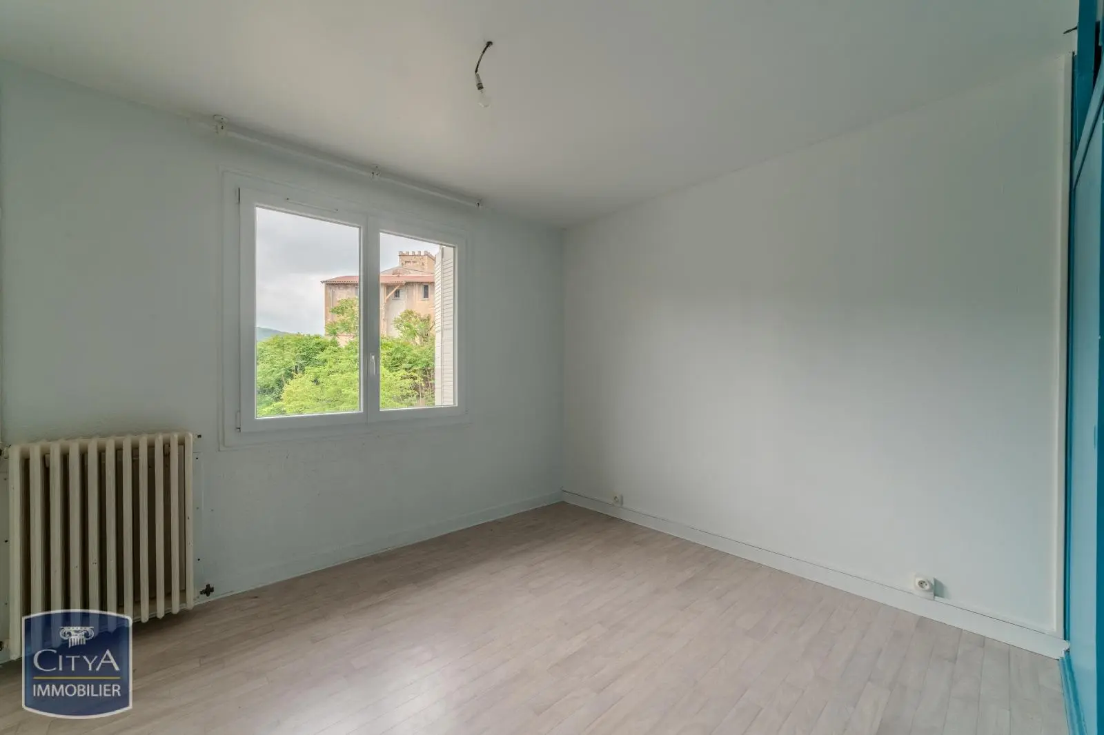 Photo 1 Maison 5 pièces 82m²