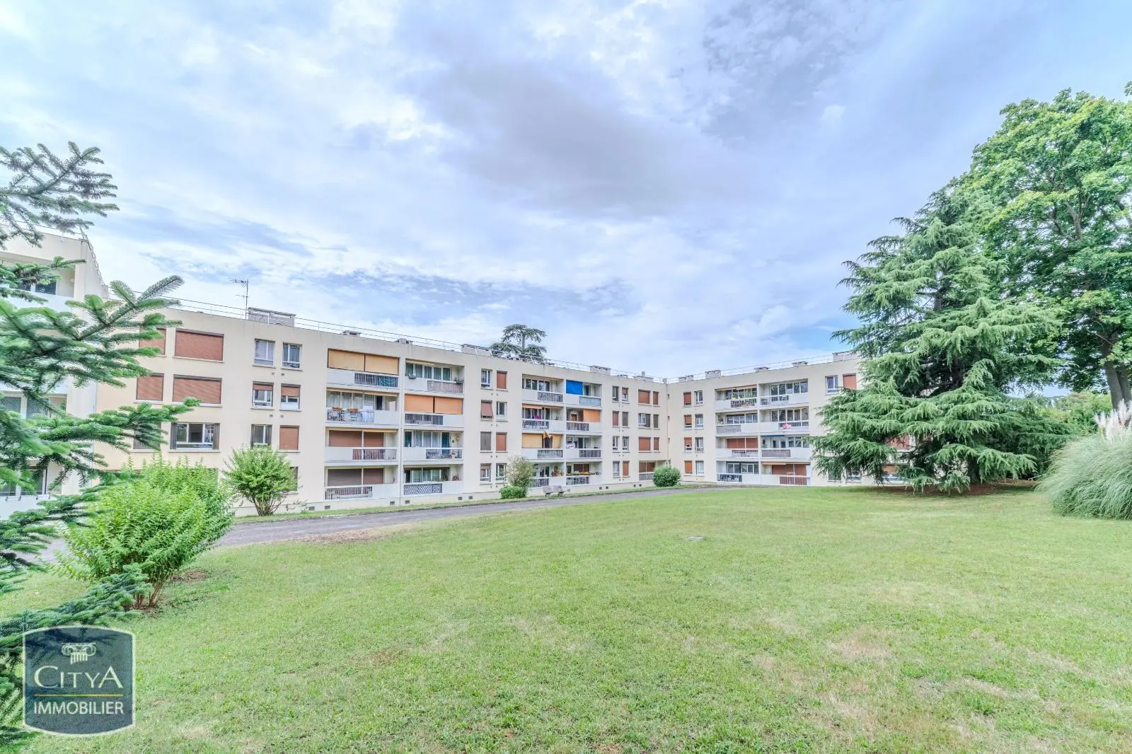 Photo 10 appartement Genay