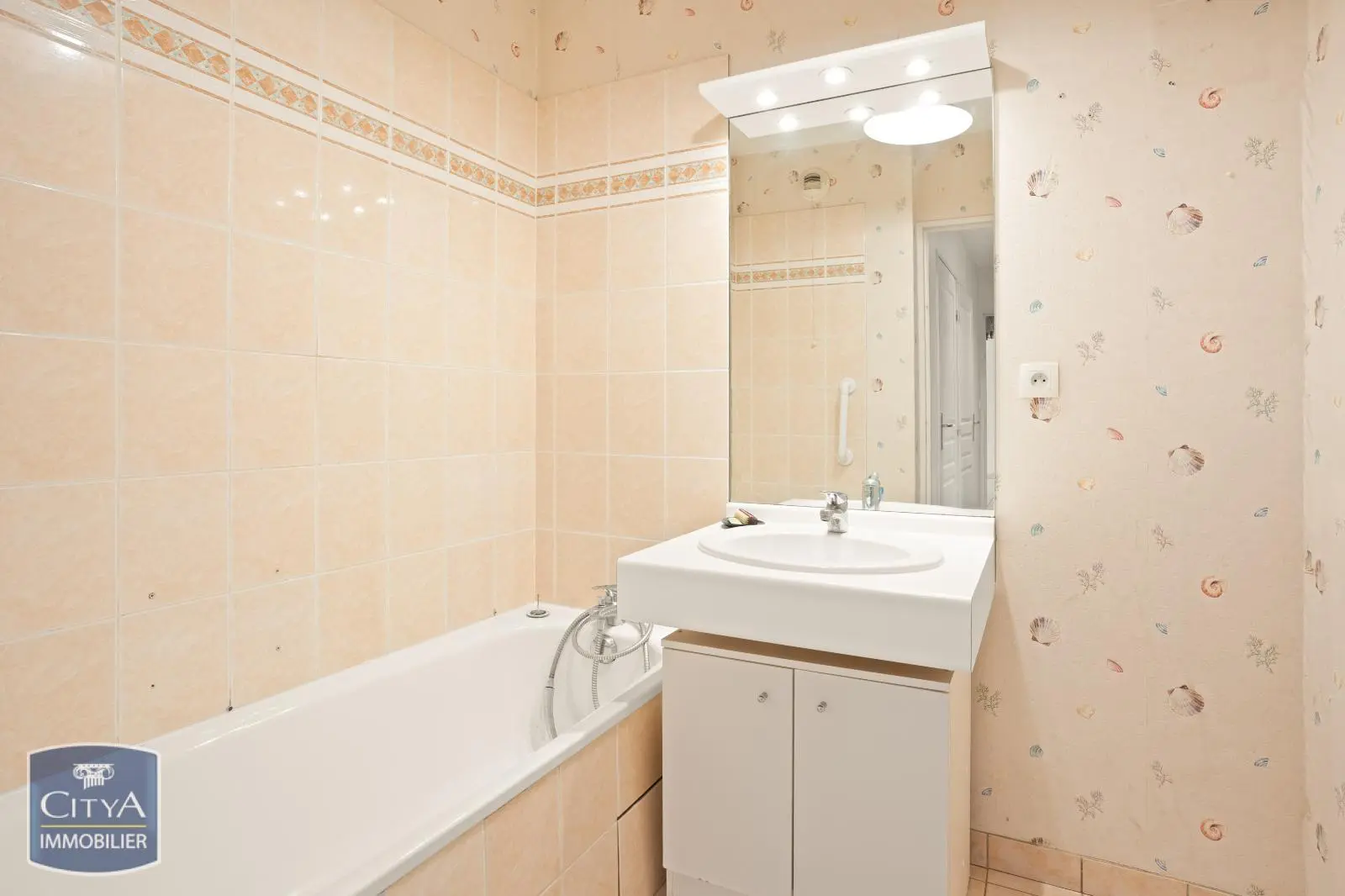 Photo 18 Appartement 3 pièces 65.72m²