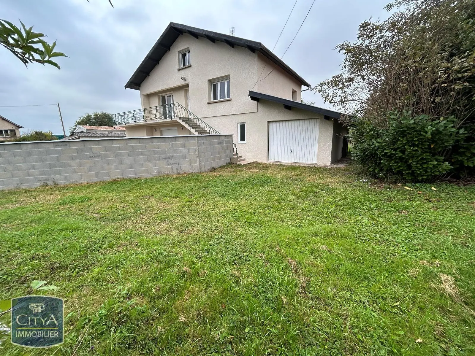 Photo 1 Appartement 5 pièces 162m²