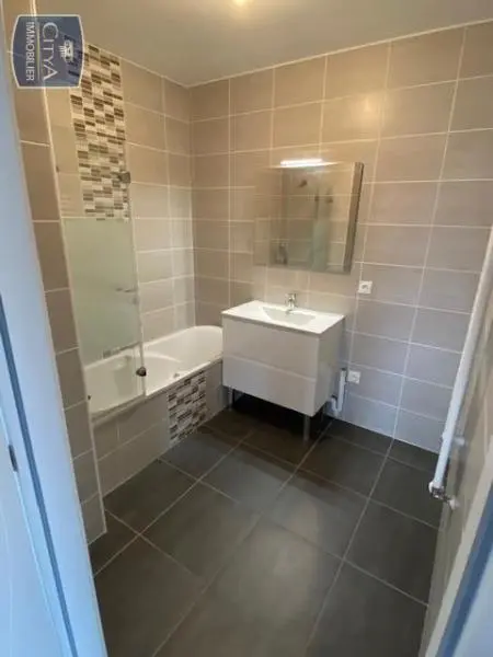 Photo 7 Appartement 4 pièces 95.98m²