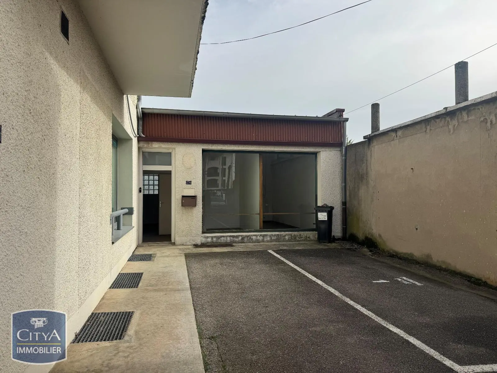 Photo 1 Local Commercial 60m²