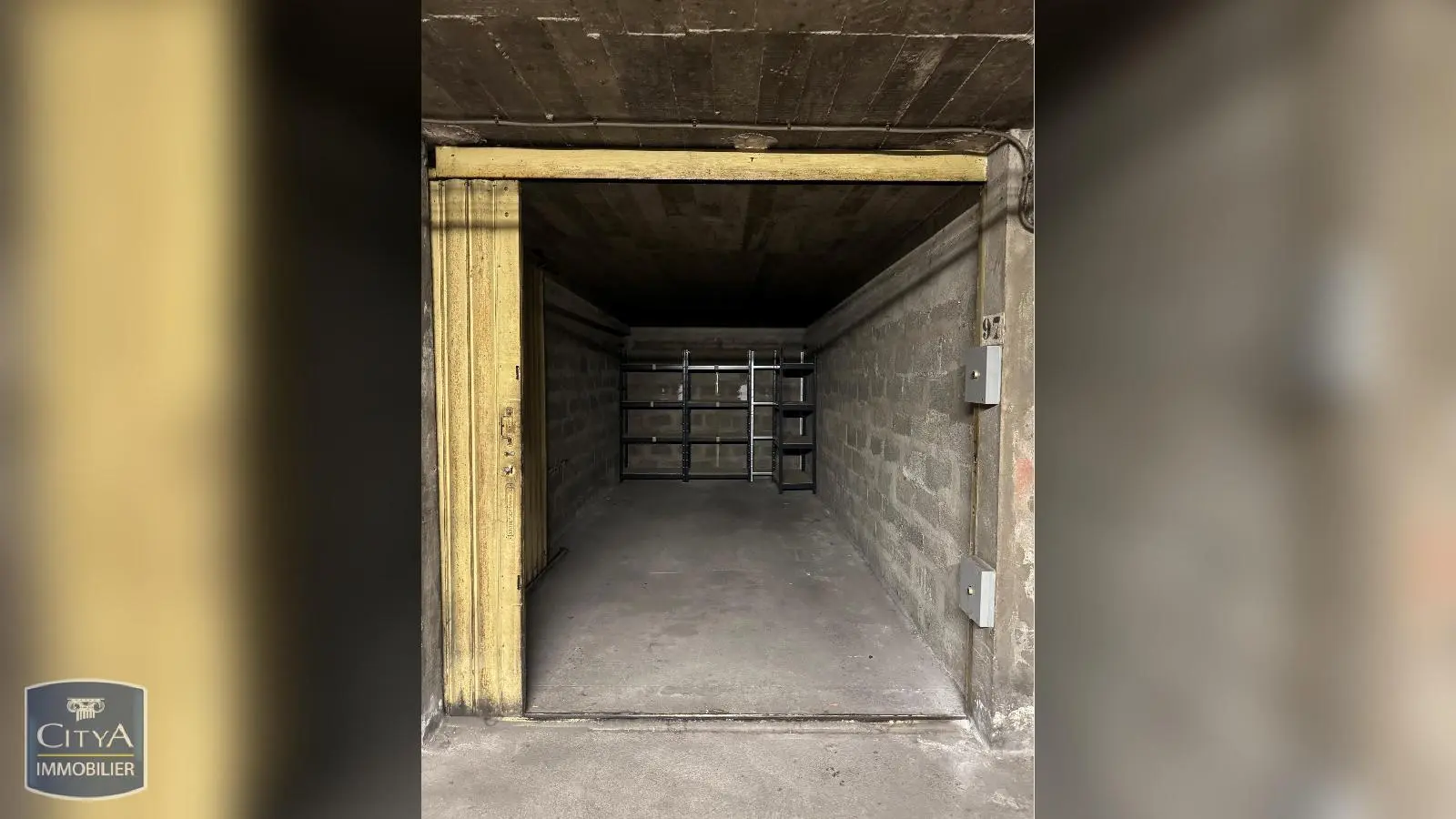 Photo 1 Parking 15m²