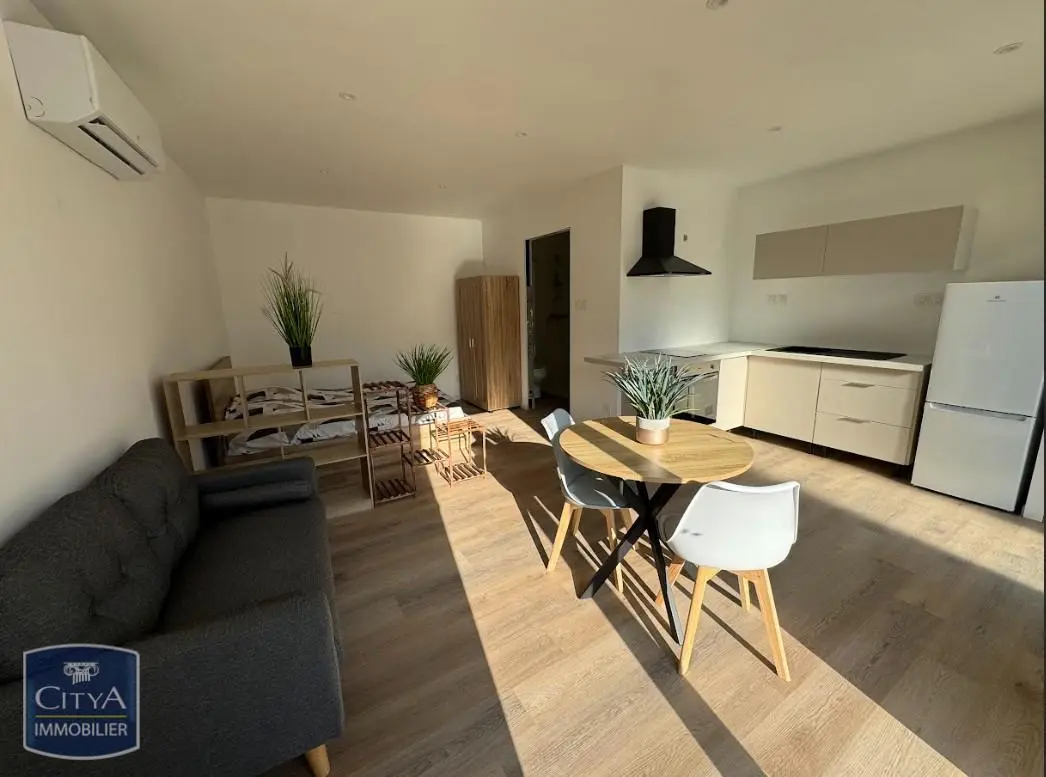 Photo 5 Appartement 1 pièce 28.48m²