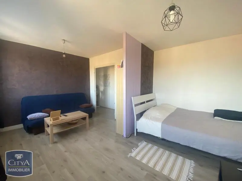 Photo 1 Appartement 1 pièce 33m²