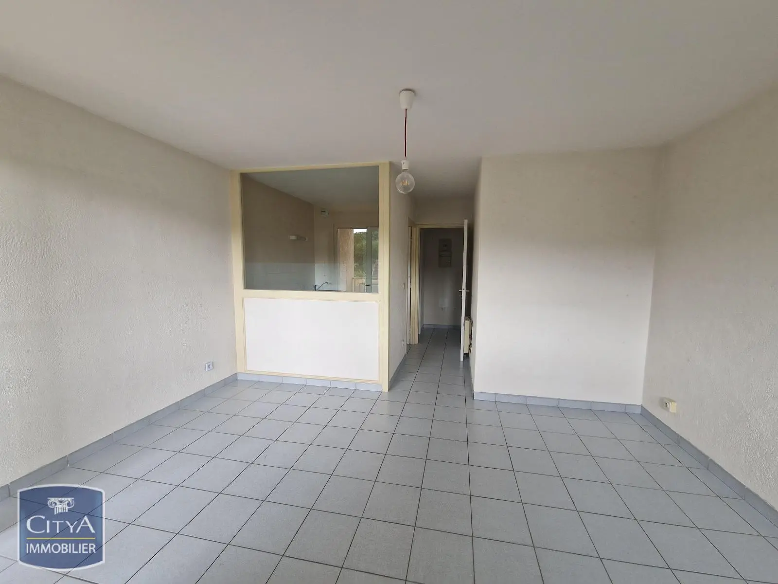 Photo 3 Appartement 1 pièce 30.74m²