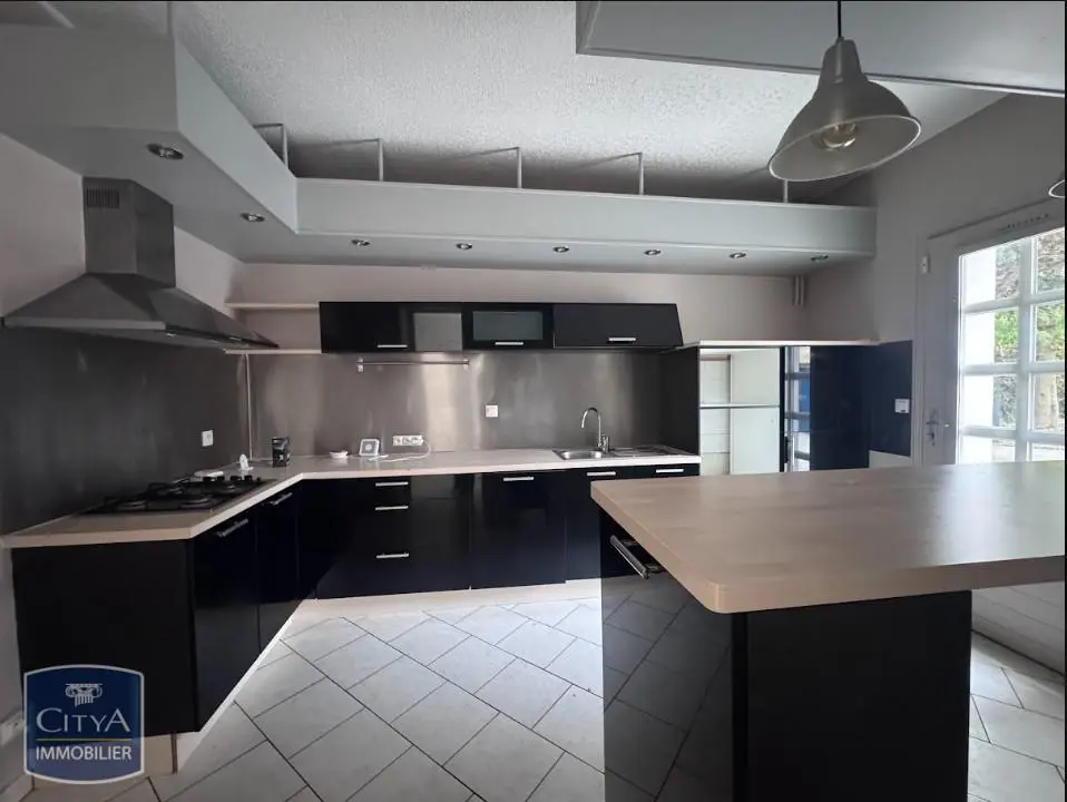 Photo 3 Appartement 6 pièces 124.59m²