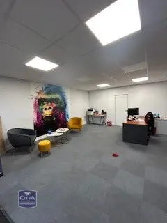 Photo 2 Fonds De Commerce 345.6m²