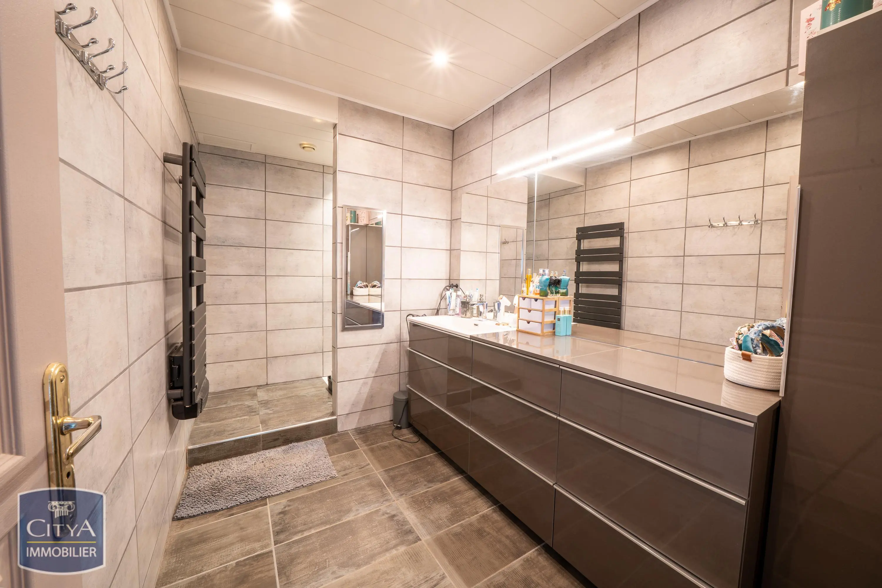 Photo 8 Maison 5 pièces 139m²