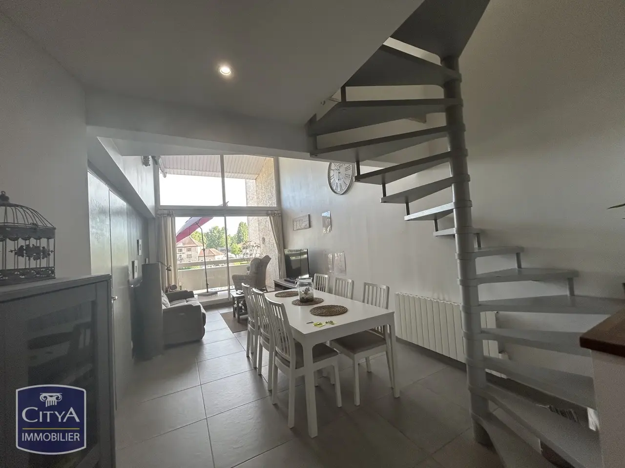 Photo 2 Appartement 4 pièces 95.2m²