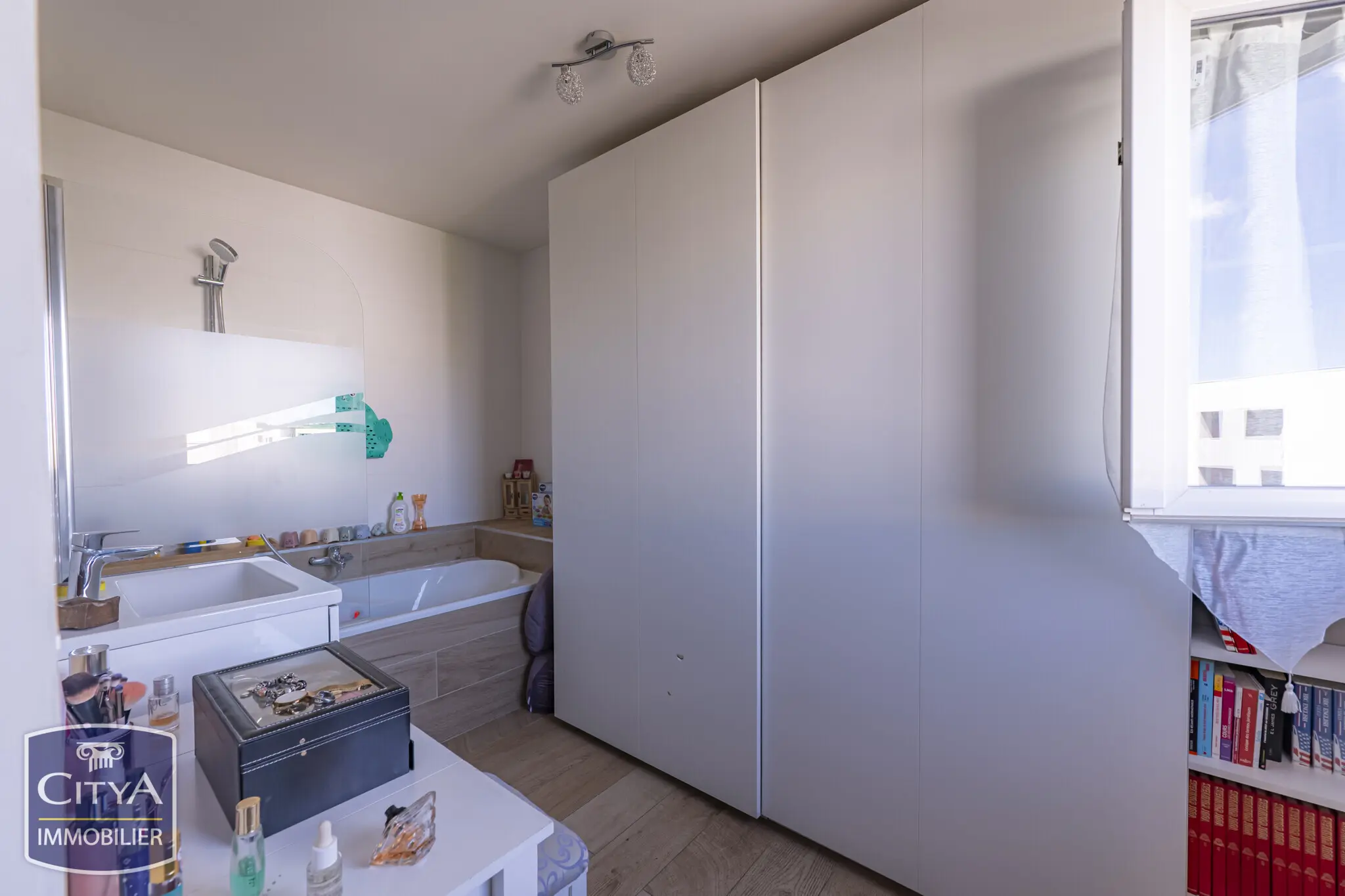 Photo 11 appartement L'Isle-d'Abeau