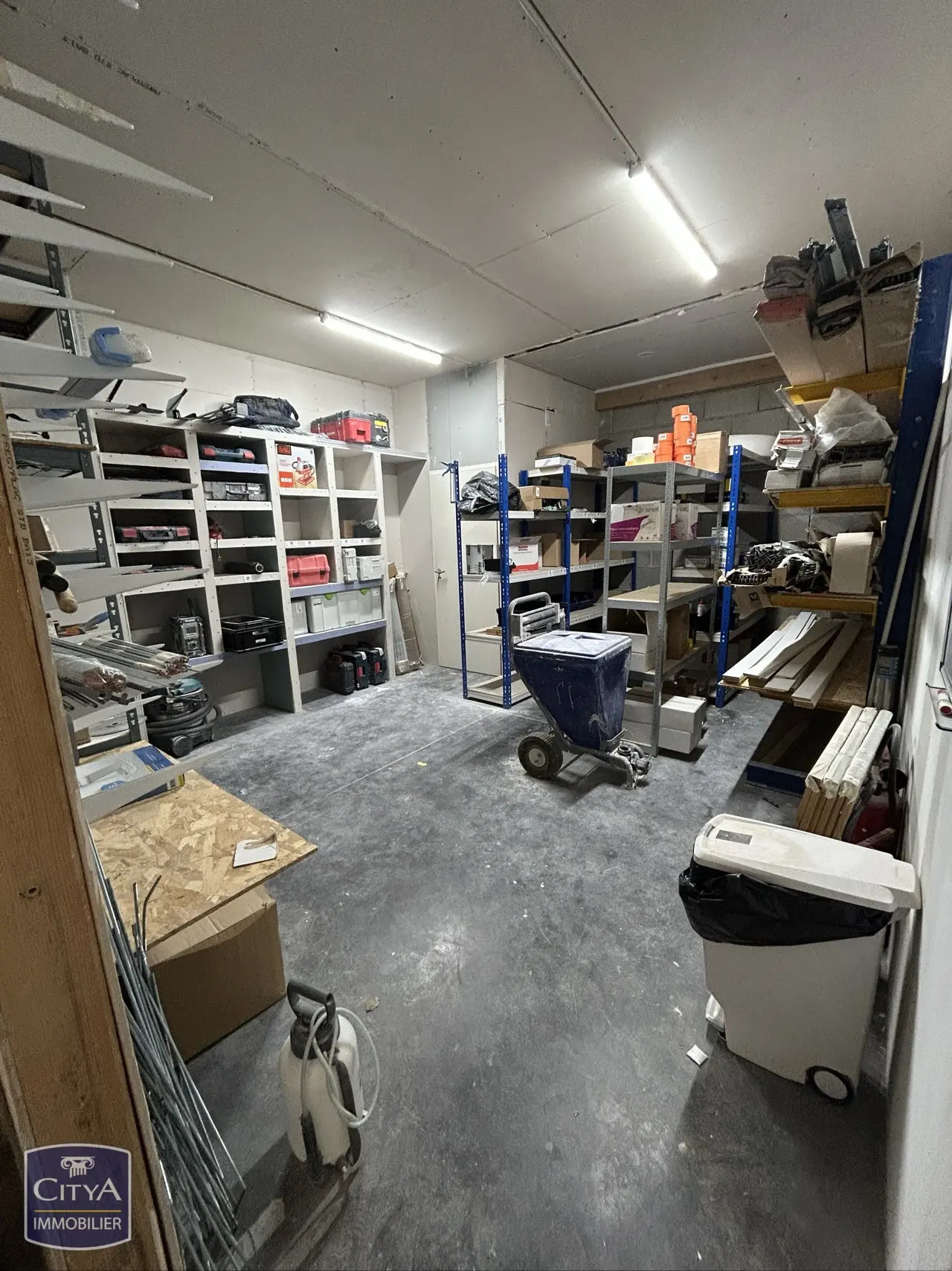 Photo 10 Fonds De Commerce 345.6m²