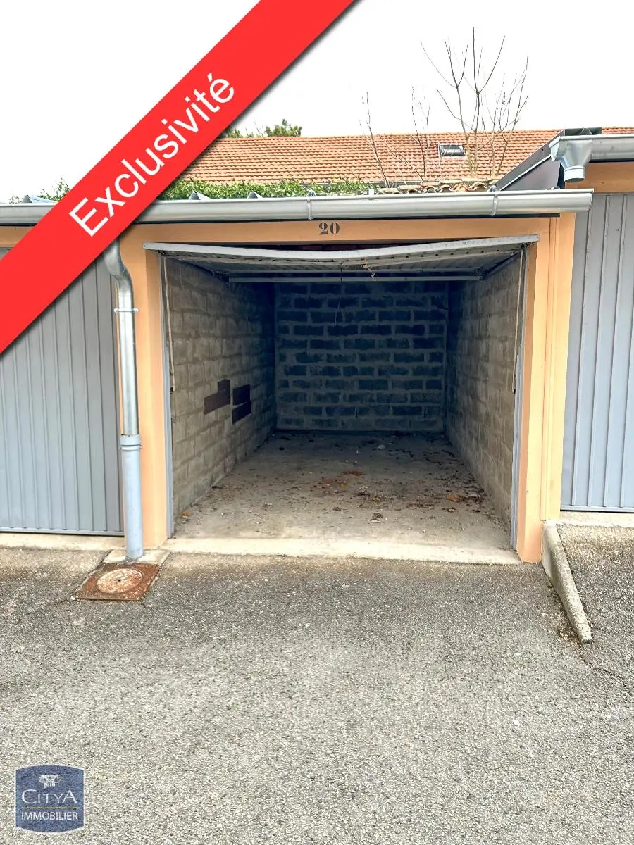 Photo 3 Parking 13.21m²