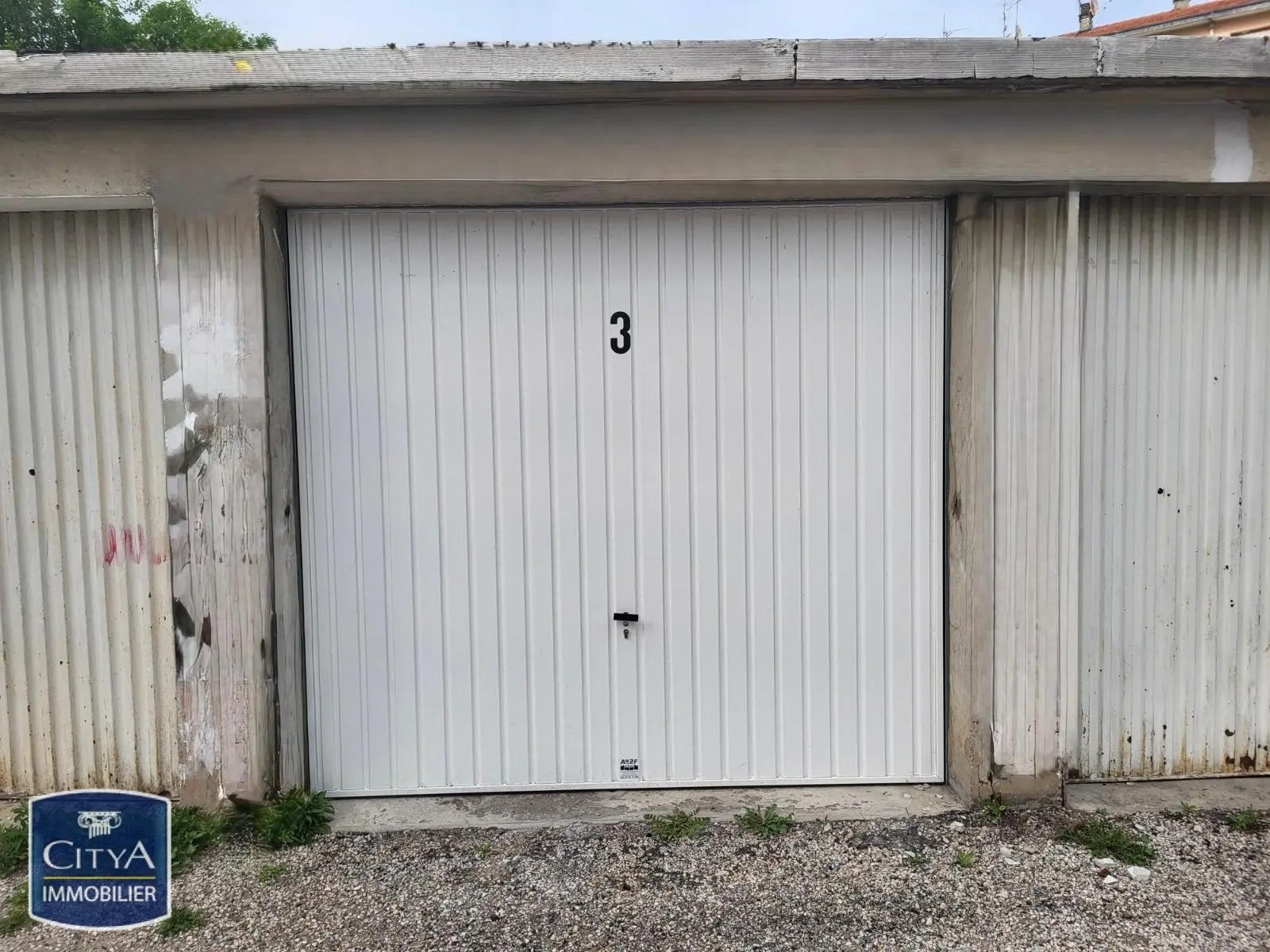 Photo 1 pour Parking Photo 1 Parking