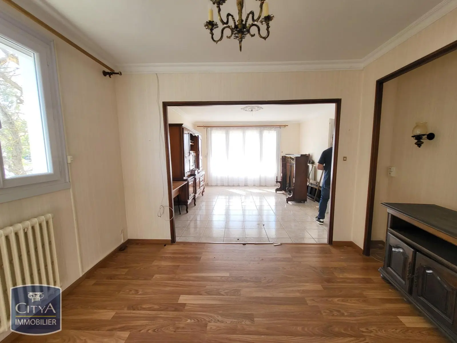 Photo 3 Maison 6 pièces 200m²