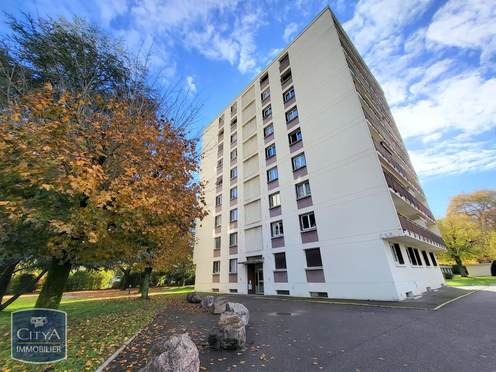 Photo 1 Appartement 4 pièces 87m²