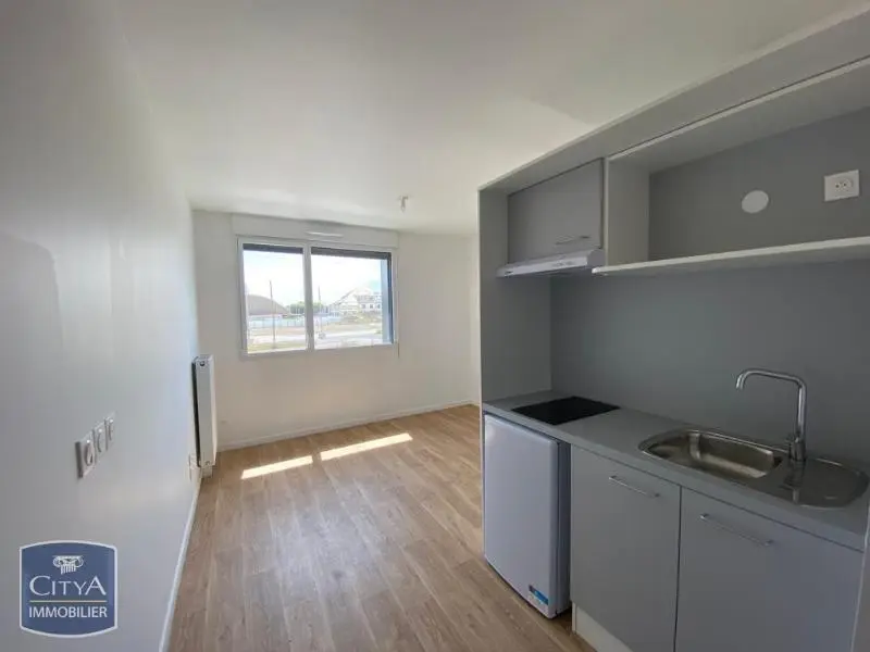 Photo 1 Appartement 1 pièce 20.46m²